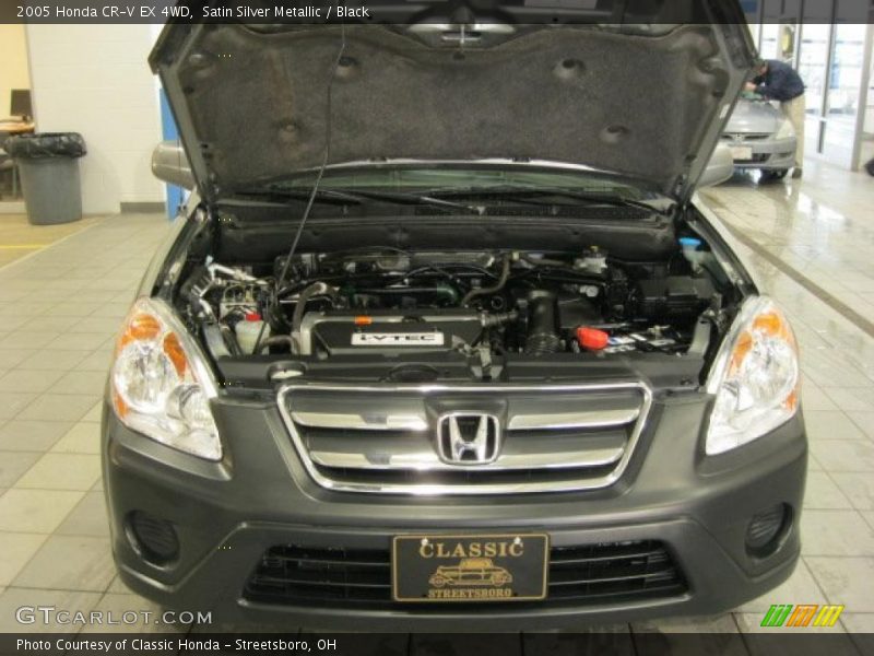 Satin Silver Metallic / Black 2005 Honda CR-V EX 4WD