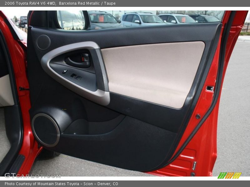 Door Panel of 2006 RAV4 V6 4WD