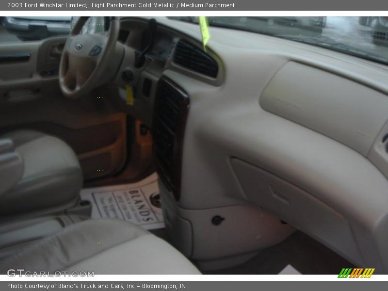 Light Parchment Gold Metallic / Medium Parchment 2003 Ford Windstar Limited
