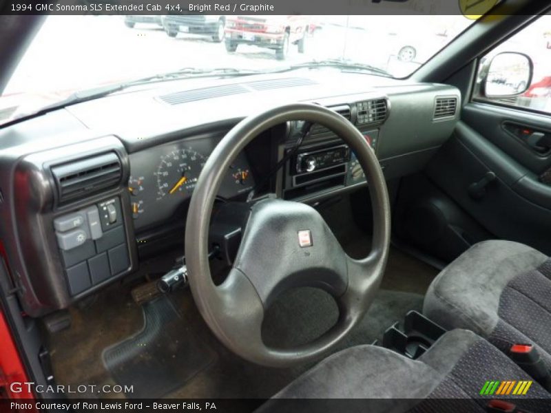 Graphite Interior - 1994 Sonoma SLS Extended Cab 4x4 