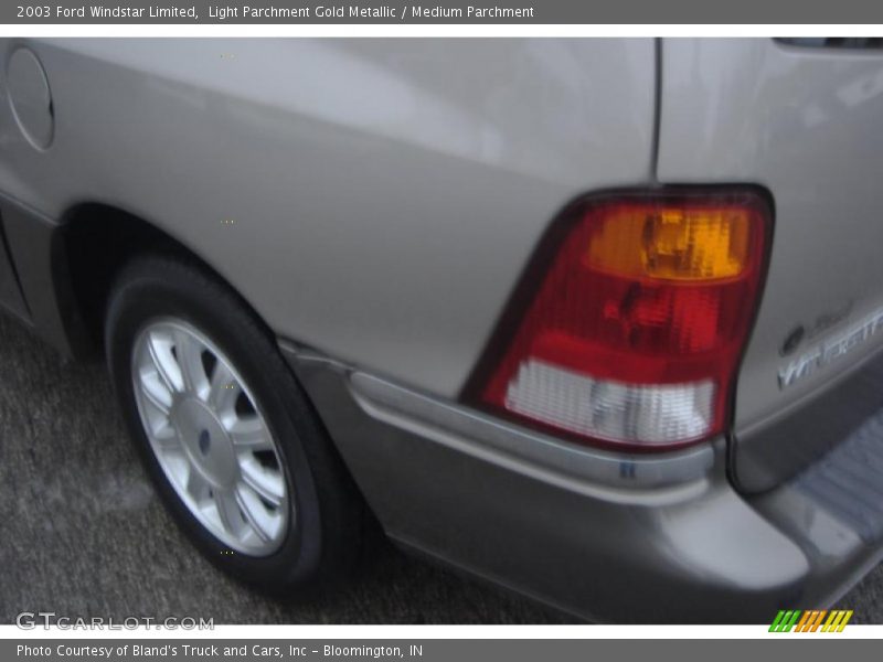 Light Parchment Gold Metallic / Medium Parchment 2003 Ford Windstar Limited