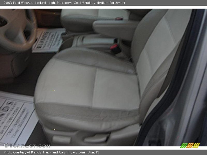Light Parchment Gold Metallic / Medium Parchment 2003 Ford Windstar Limited