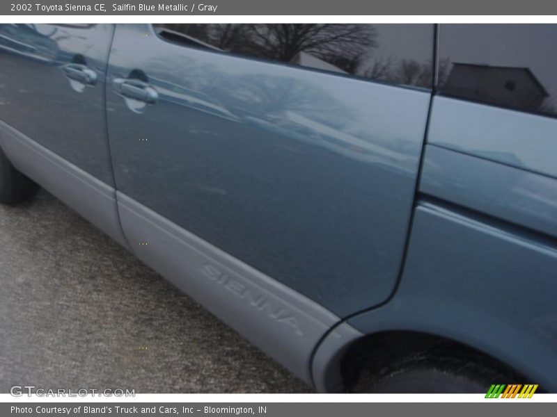 Sailfin Blue Metallic / Gray 2002 Toyota Sienna CE