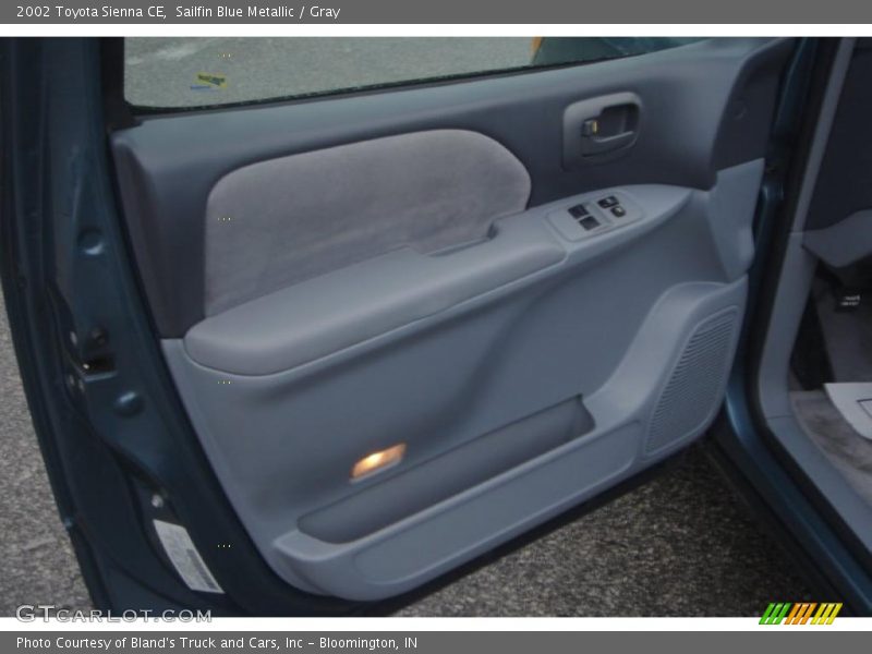 Sailfin Blue Metallic / Gray 2002 Toyota Sienna CE