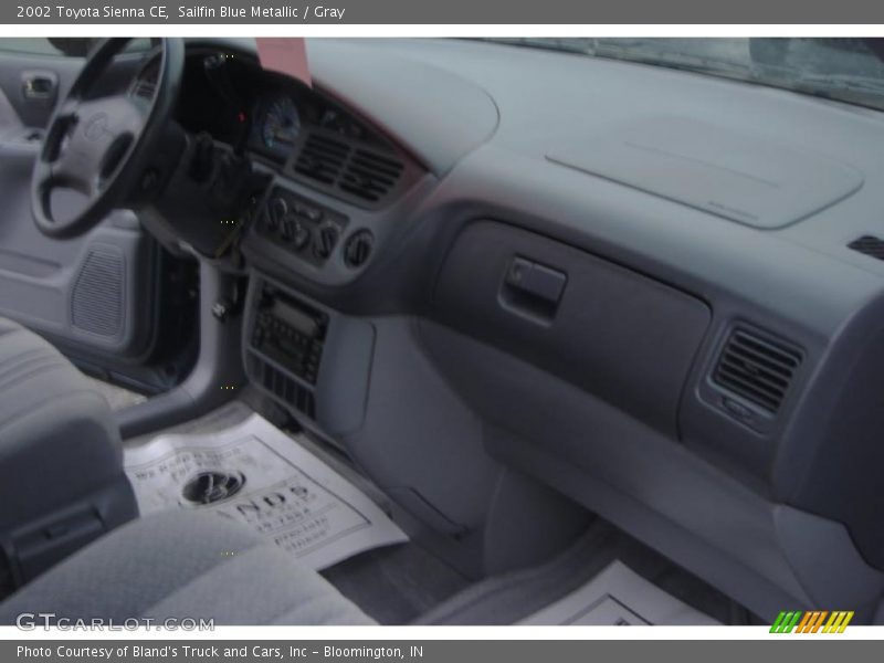 Sailfin Blue Metallic / Gray 2002 Toyota Sienna CE