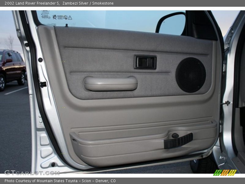 Zambezi Silver / Smokestone 2002 Land Rover Freelander S