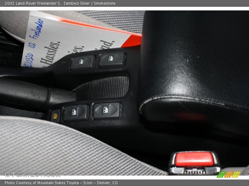 Zambezi Silver / Smokestone 2002 Land Rover Freelander S