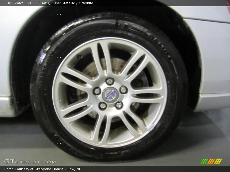  2007 S60 2.5T AWD Wheel
