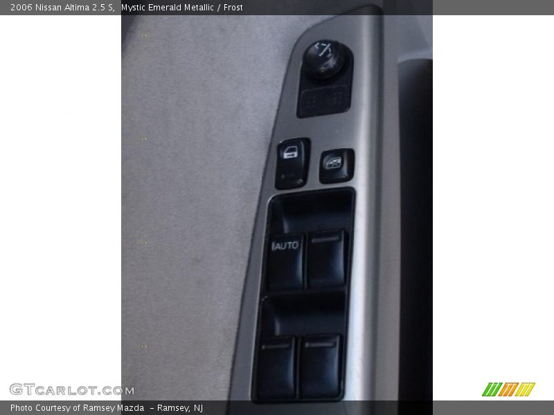 Mystic Emerald Metallic / Frost 2006 Nissan Altima 2.5 S