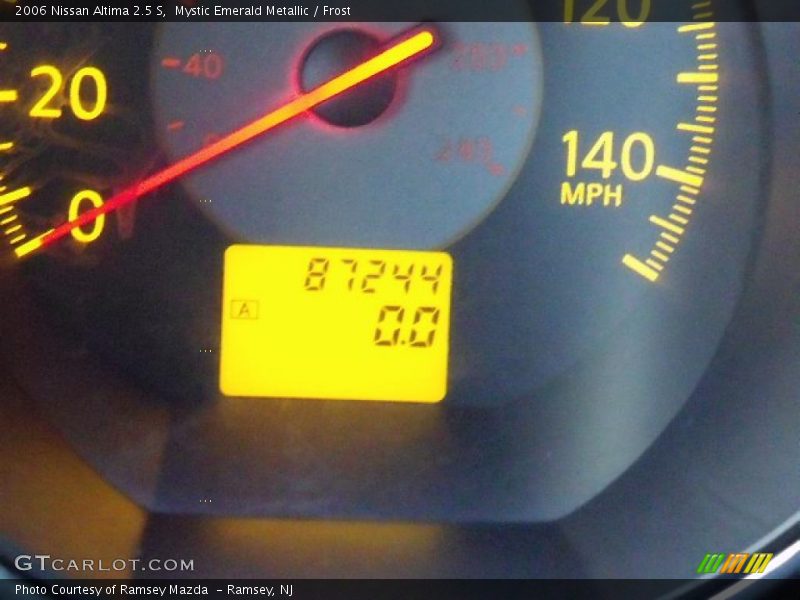 Mystic Emerald Metallic / Frost 2006 Nissan Altima 2.5 S