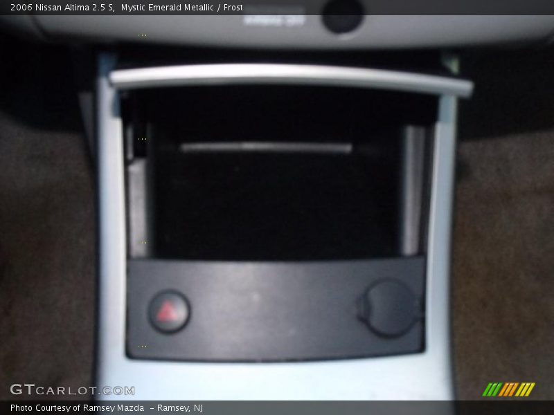 Mystic Emerald Metallic / Frost 2006 Nissan Altima 2.5 S
