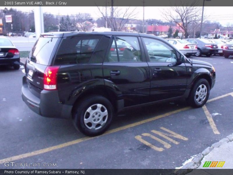 Black / Gray 2003 Saturn VUE AWD