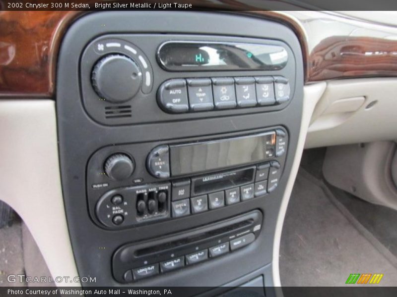 Controls of 2002 300 M Sedan