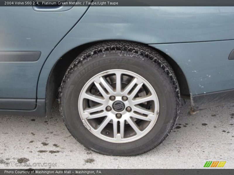 Platinum Green Metallic / Taupe/Light Taupe 2004 Volvo S60 2.4