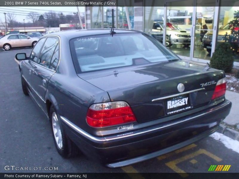 Orinocco Grey Metallic / Grey 2001 BMW 7 Series 740iL Sedan