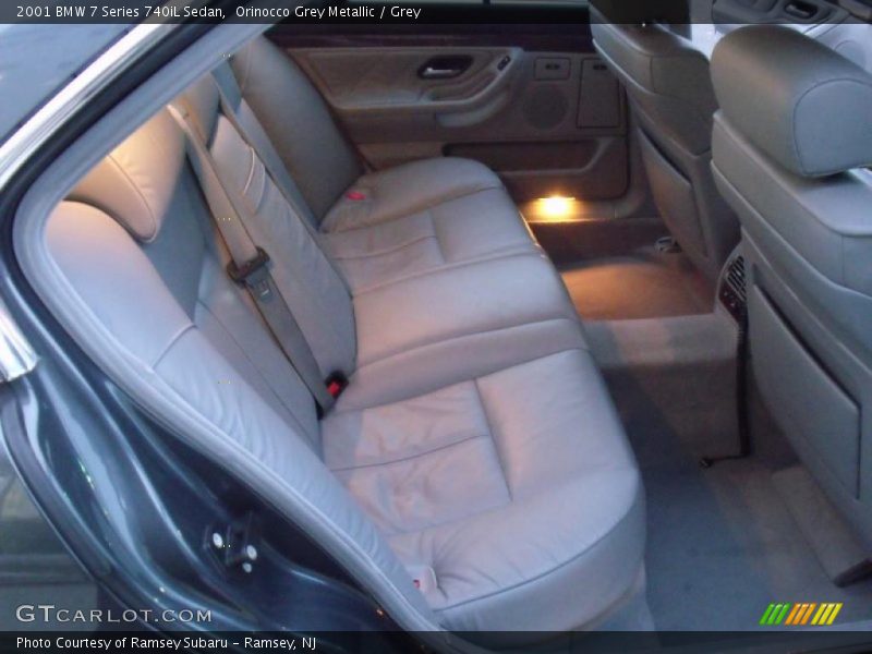 Orinocco Grey Metallic / Grey 2001 BMW 7 Series 740iL Sedan