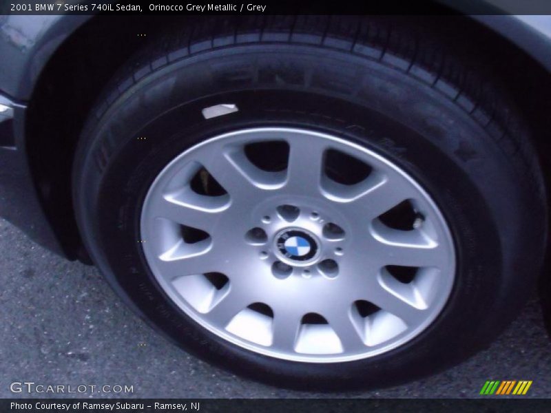 Orinocco Grey Metallic / Grey 2001 BMW 7 Series 740iL Sedan