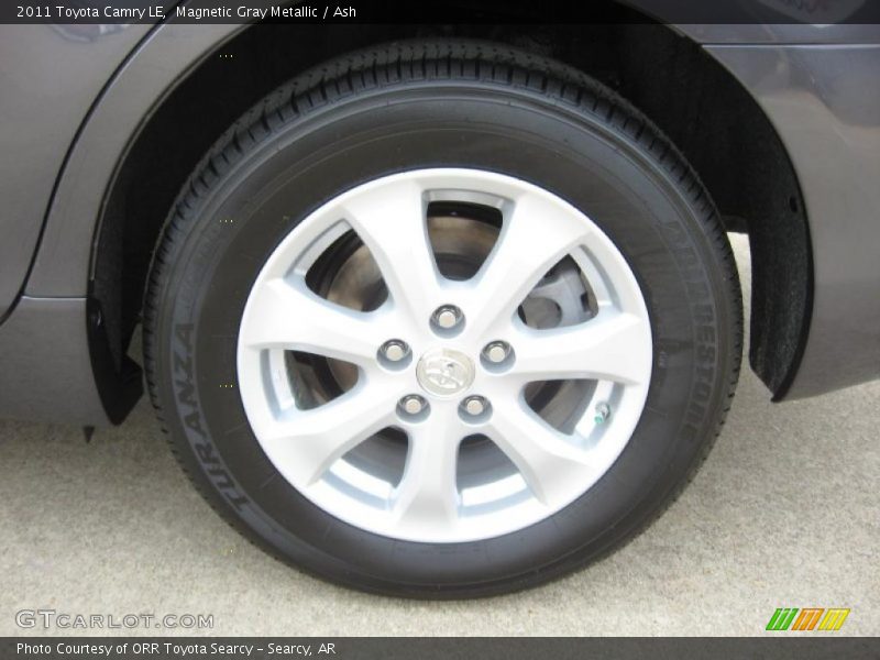 Magnetic Gray Metallic / Ash 2011 Toyota Camry LE
