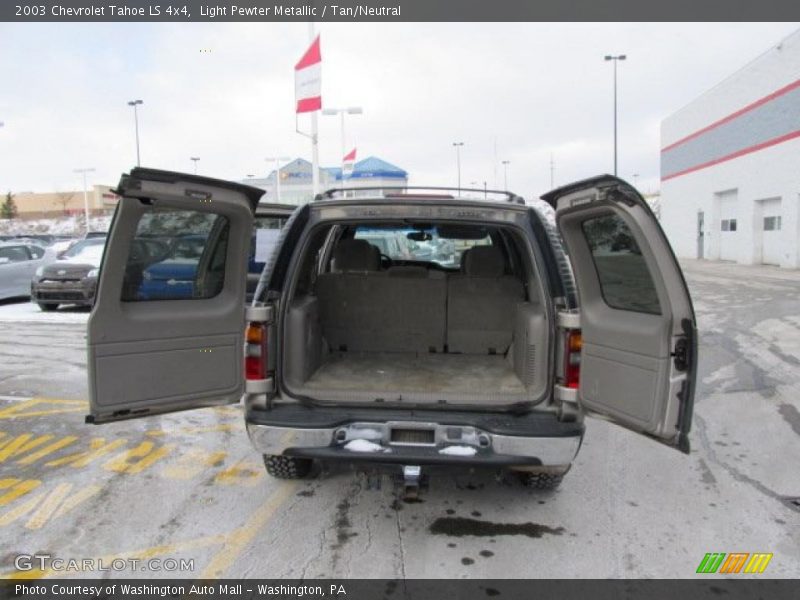 Light Pewter Metallic / Tan/Neutral 2003 Chevrolet Tahoe LS 4x4