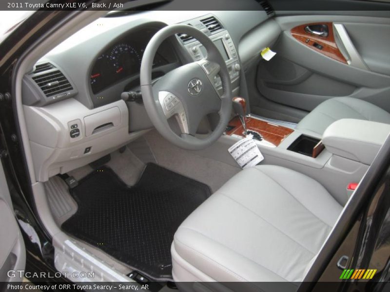  2011 Camry XLE V6 Ash Interior