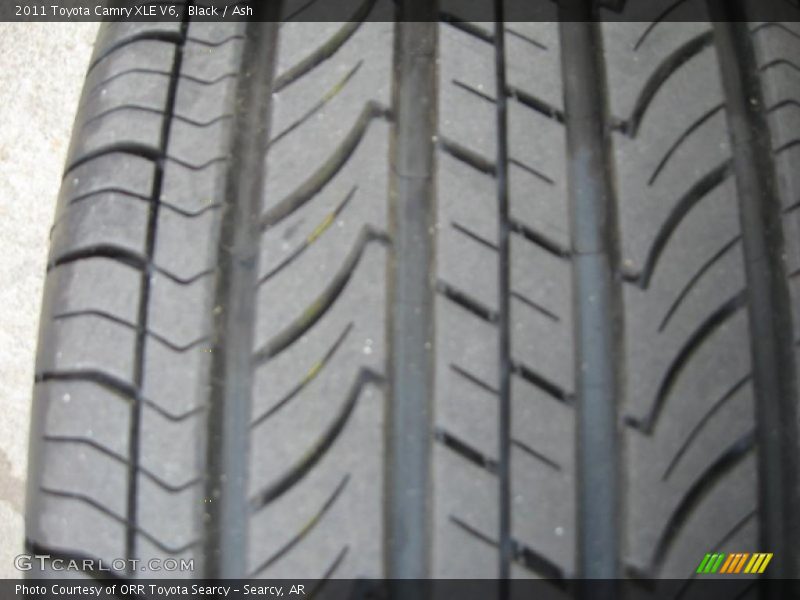 Black / Ash 2011 Toyota Camry XLE V6