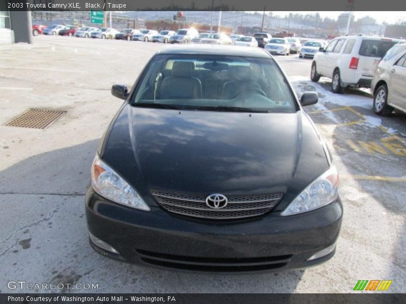 Black / Taupe 2003 Toyota Camry XLE