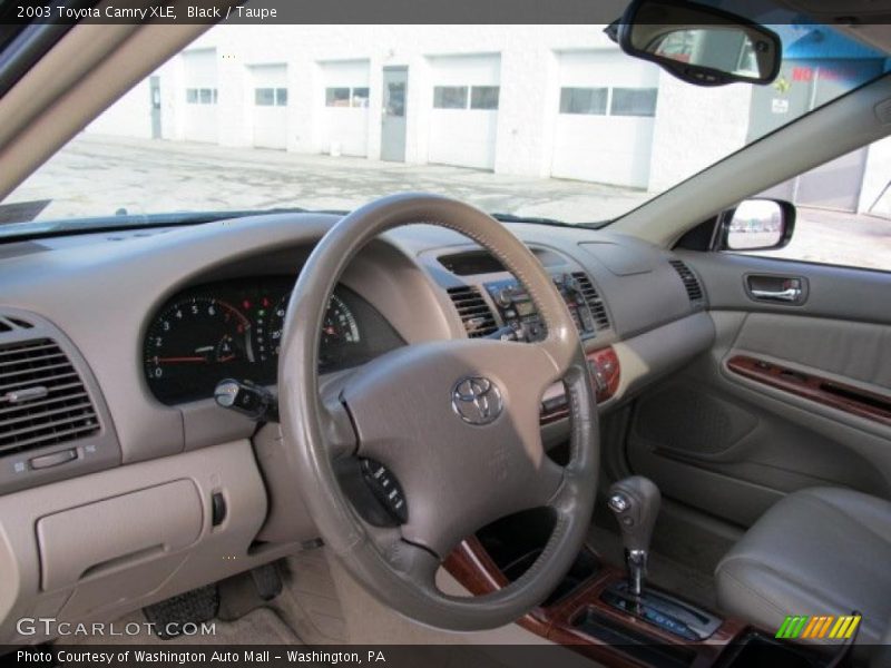 Black / Taupe 2003 Toyota Camry XLE