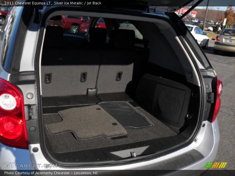 Silver Ice Metallic / Jet Black 2011 Chevrolet Equinox LT