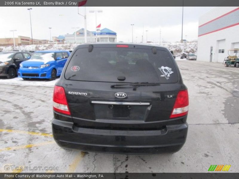 Ebony Black / Gray 2006 Kia Sorento LX