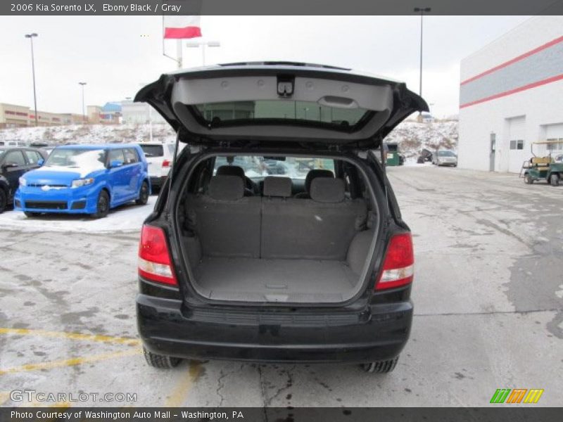 Ebony Black / Gray 2006 Kia Sorento LX