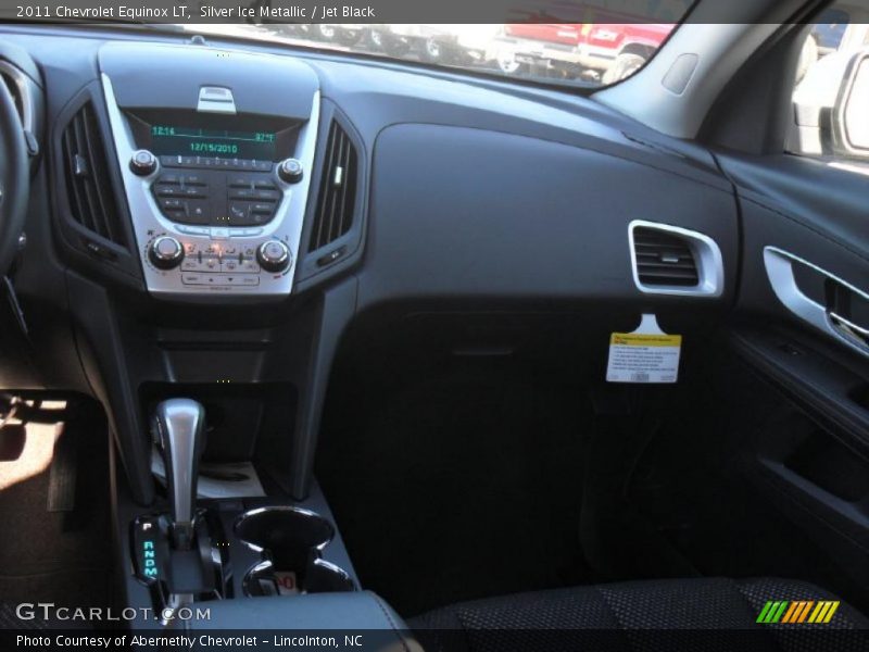 Silver Ice Metallic / Jet Black 2011 Chevrolet Equinox LT