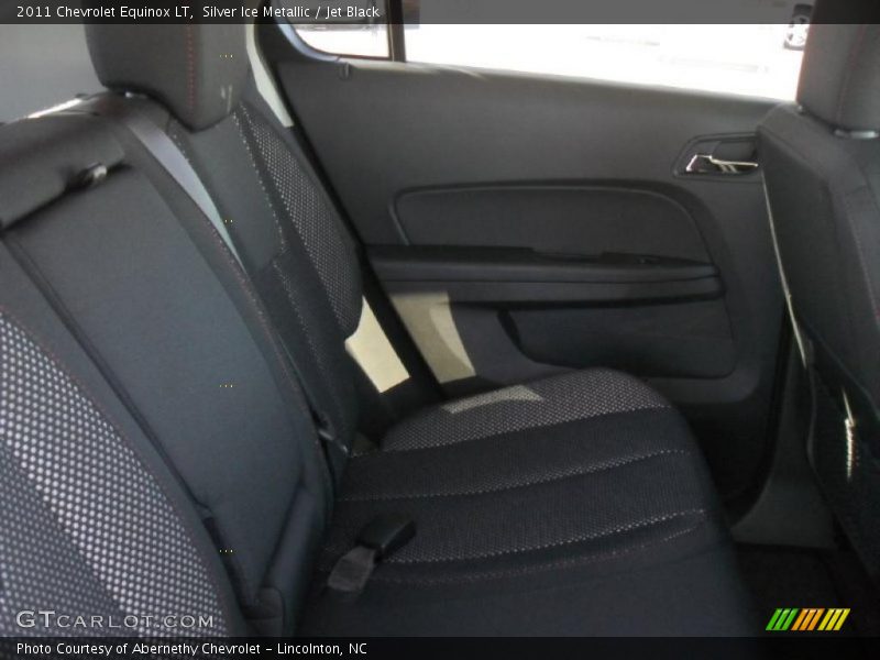 Silver Ice Metallic / Jet Black 2011 Chevrolet Equinox LT