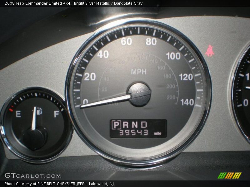 Bright Silver Metallic / Dark Slate Gray 2008 Jeep Commander Limited 4x4