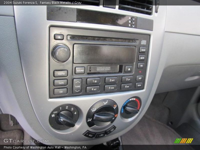 Controls of 2004 Forenza S