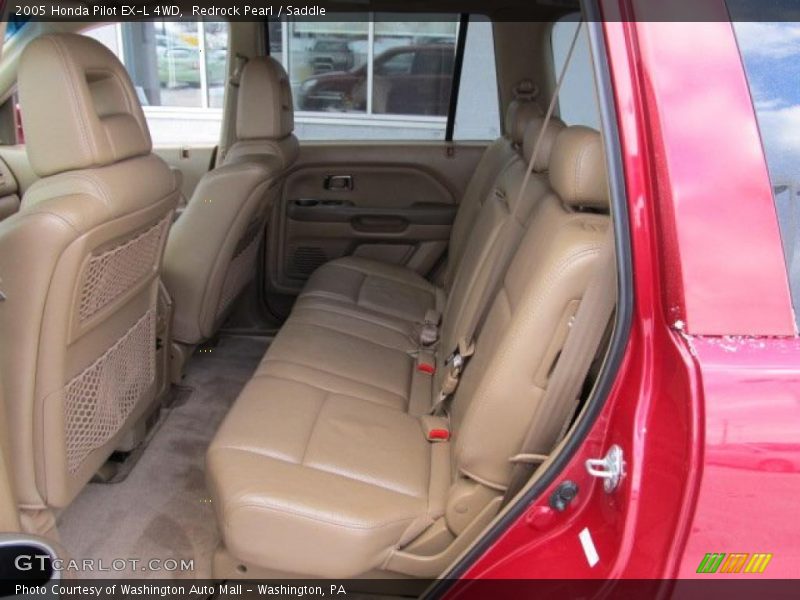  2005 Pilot EX-L 4WD Saddle Interior