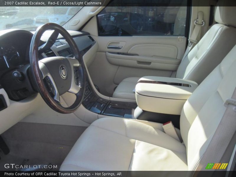 Red-E / Cocoa/Light Cashmere 2007 Cadillac Escalade