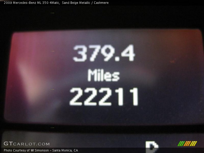 Sand Beige Metallic / Cashmere 2009 Mercedes-Benz ML 350 4Matic