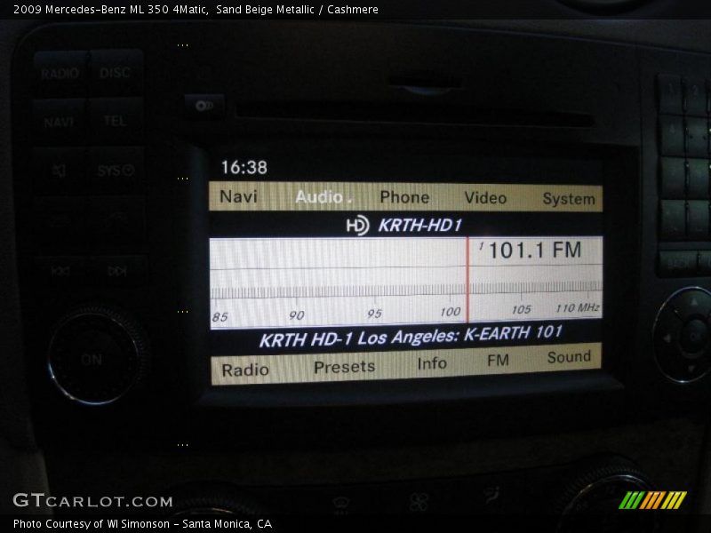 Sand Beige Metallic / Cashmere 2009 Mercedes-Benz ML 350 4Matic