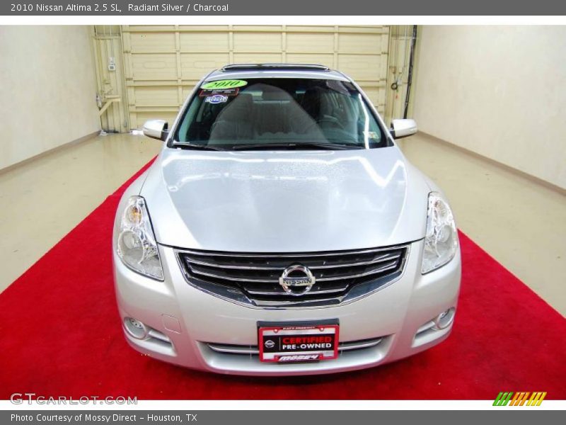 Radiant Silver / Charcoal 2010 Nissan Altima 2.5 SL