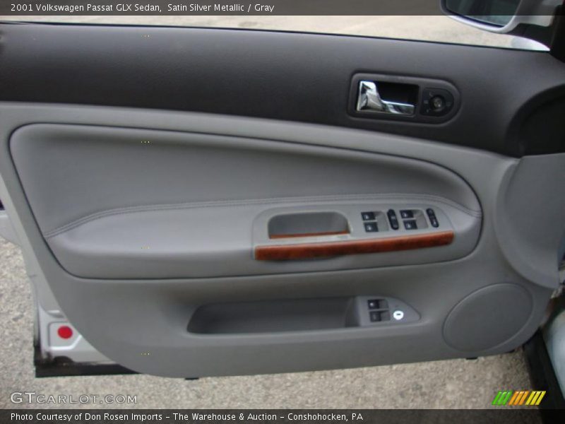 Door Panel of 2001 Passat GLX Sedan