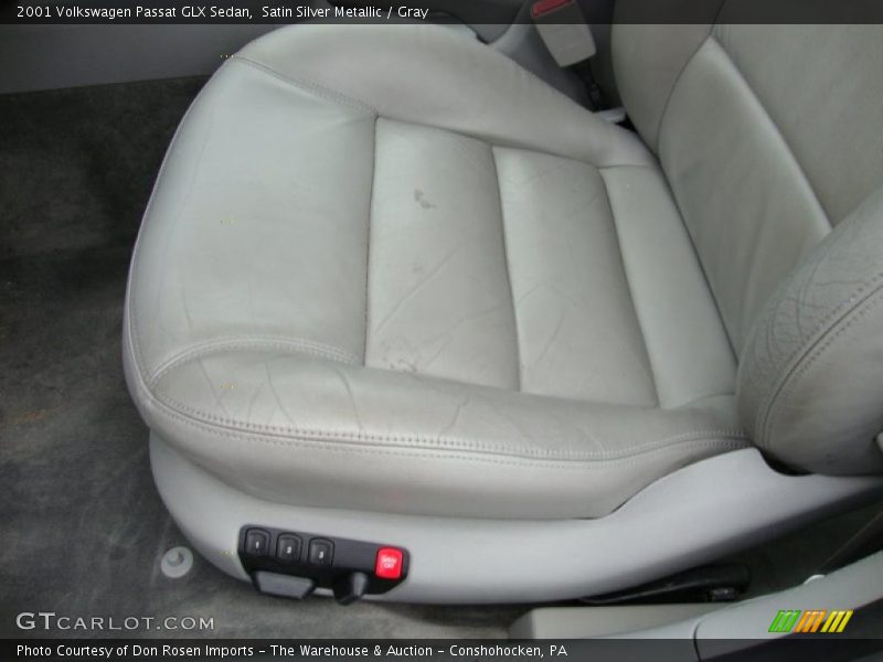 Satin Silver Metallic / Gray 2001 Volkswagen Passat GLX Sedan