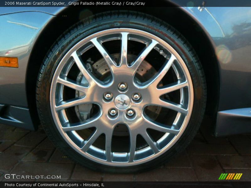 Grigio Palladio (Metallic Gray) / Gray/Gray 2006 Maserati GranSport Spyder