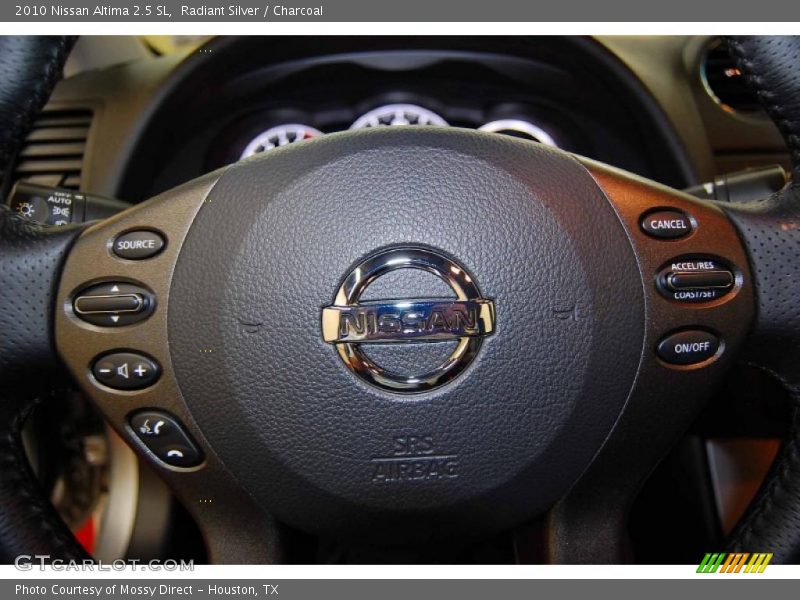 Radiant Silver / Charcoal 2010 Nissan Altima 2.5 SL