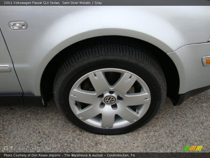 Satin Silver Metallic / Gray 2001 Volkswagen Passat GLX Sedan
