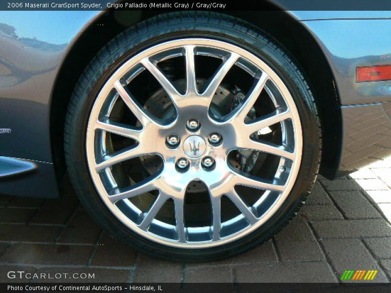Grigio Palladio (Metallic Gray) / Gray/Gray 2006 Maserati GranSport Spyder