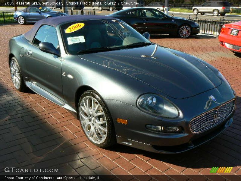 Grigio Palladio (Metallic Gray) / Gray/Gray 2006 Maserati GranSport Spyder