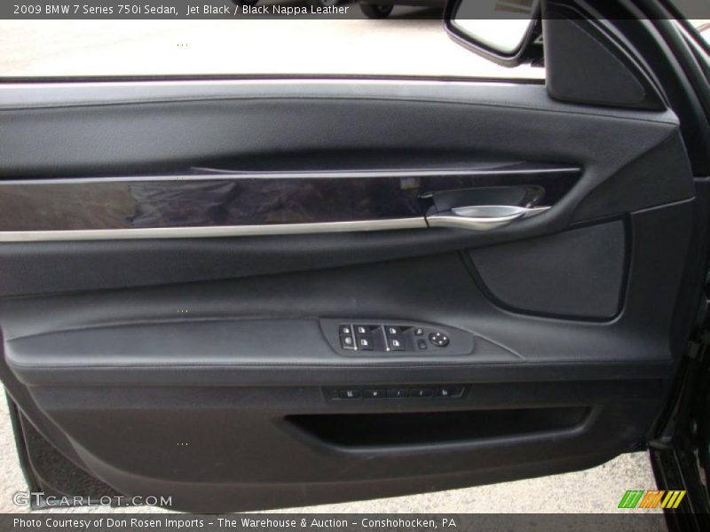 Door Panel of 2009 7 Series 750i Sedan