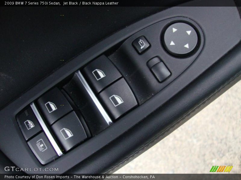 Controls of 2009 7 Series 750i Sedan