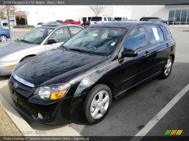 Front 3/4 View of 2008 Spectra 5 SX Wagon
