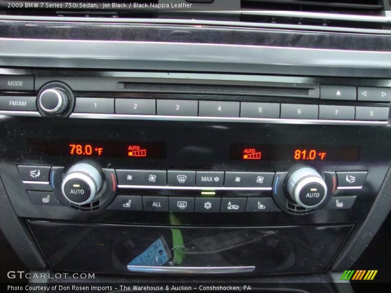 Controls of 2009 7 Series 750i Sedan